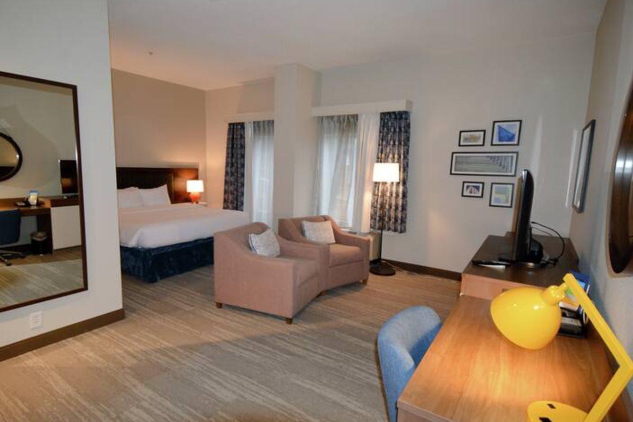 Hampton Inn Salem East - Electric Road Eksteriør billede