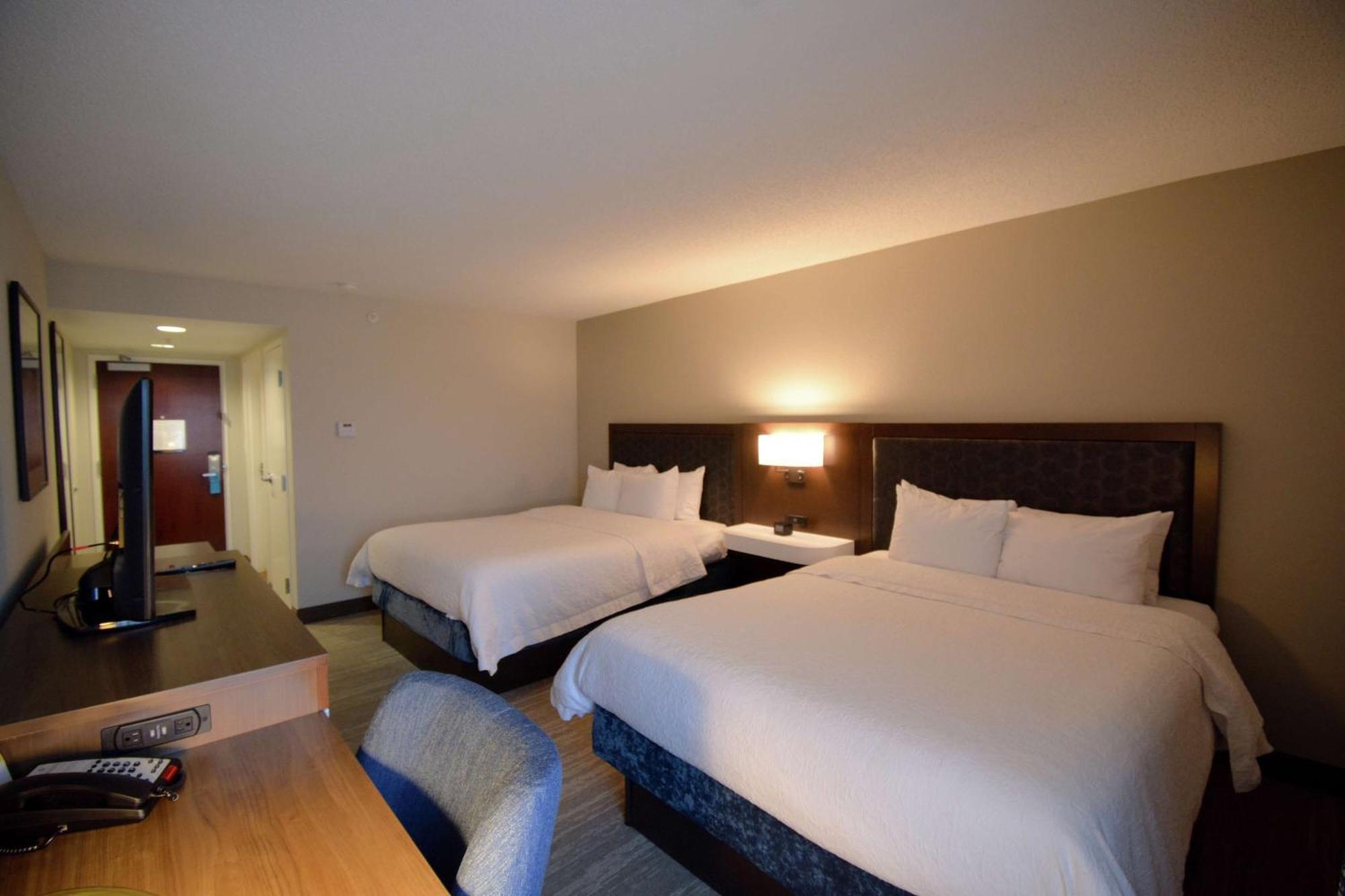 Hampton Inn Salem East - Electric Road Eksteriør billede