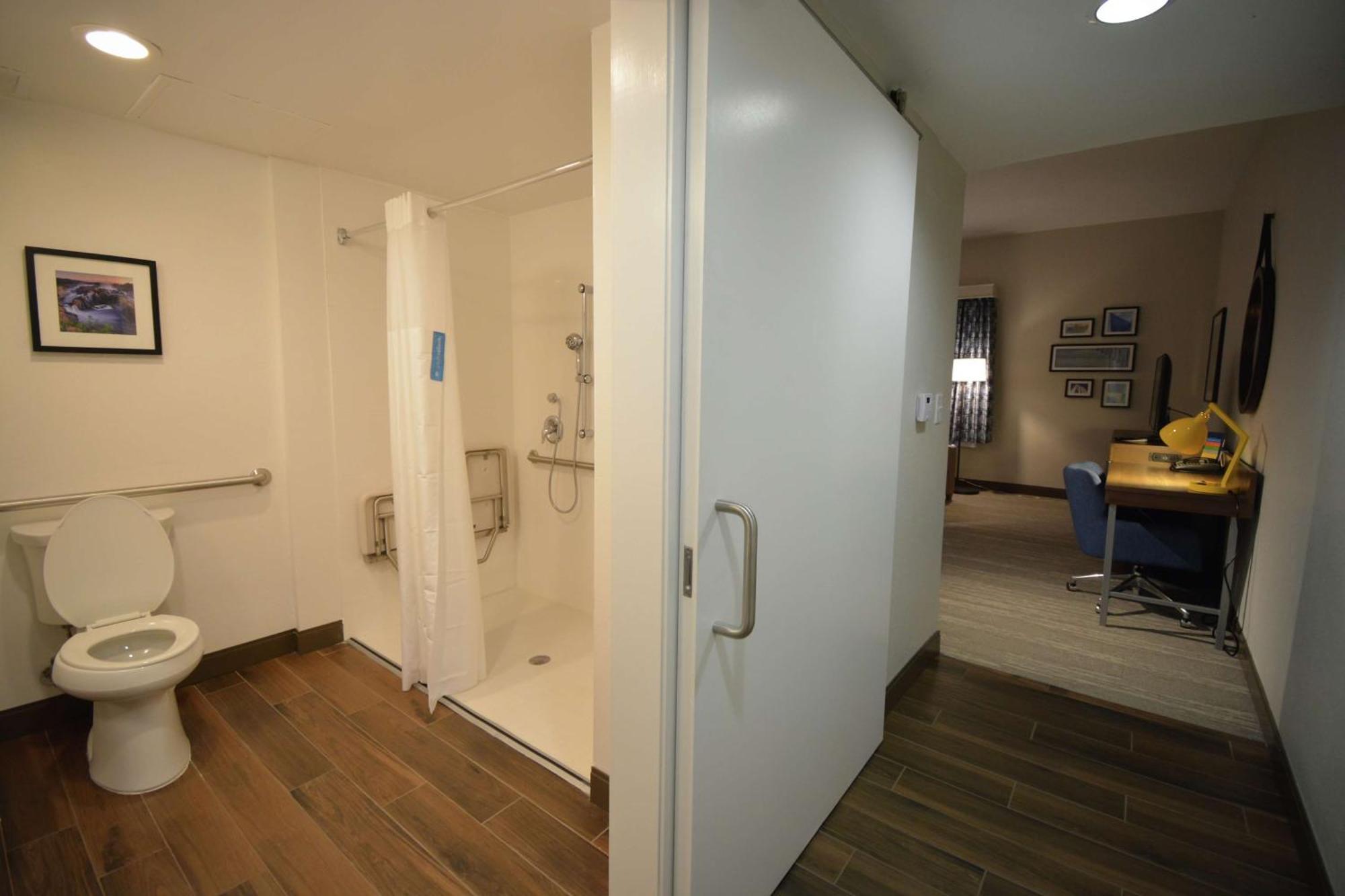 Hampton Inn Salem East - Electric Road Eksteriør billede