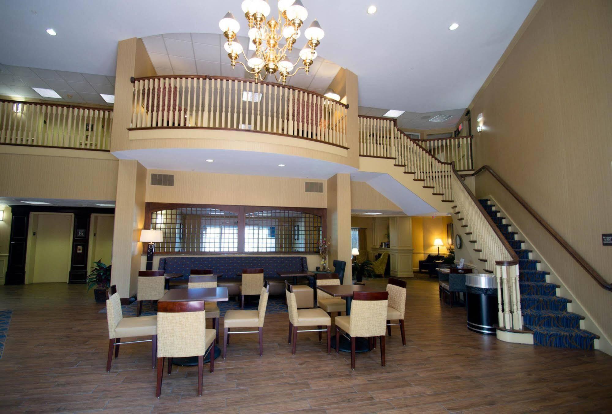 Hampton Inn Salem East - Electric Road Eksteriør billede